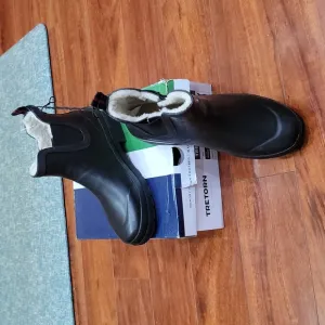 NWB Tretorn rain boots