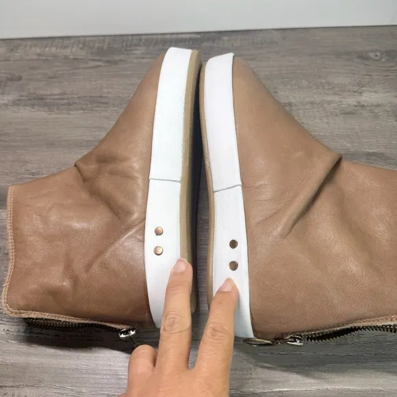 NWD Beek Jaeger Saddle Brown Ankle Boots size 7 $350