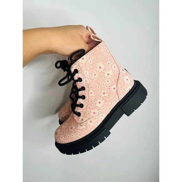 NWOB Art Class Kids Floral Lace Up Zipper Boots Size 1