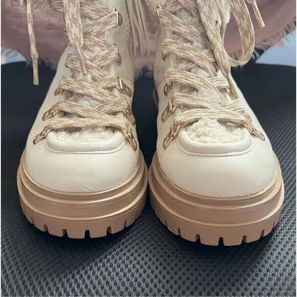 NWOB Circus by Sam Edelman Women 7.5 Hiker Boots Modern Ivory Gretchen Shearling