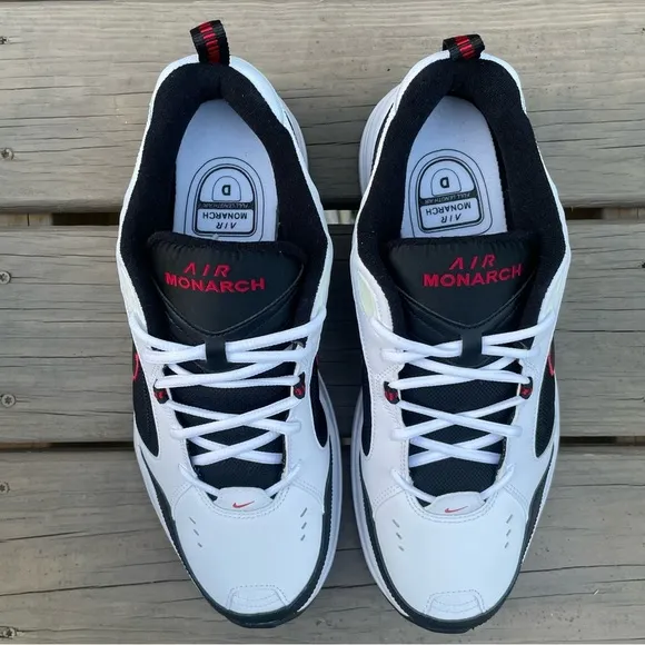 NWOB Nike Air Monarch IV Training Shoes size 12