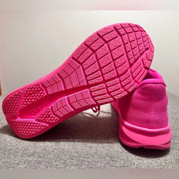 NWOB TYR Techknit RNR-1 Trainer