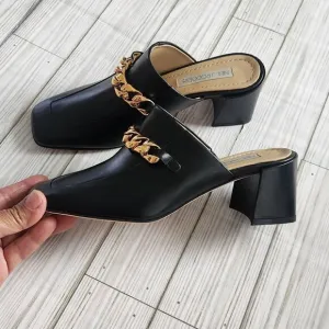 NWOB Neil J. Rodgers Black Mule Shoes Chain Embelished Size 5