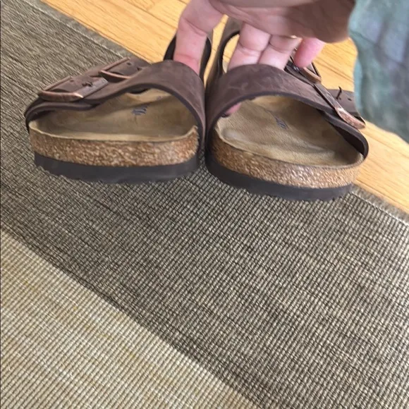 NWOT Birkenstock Brown Arizona Sandals