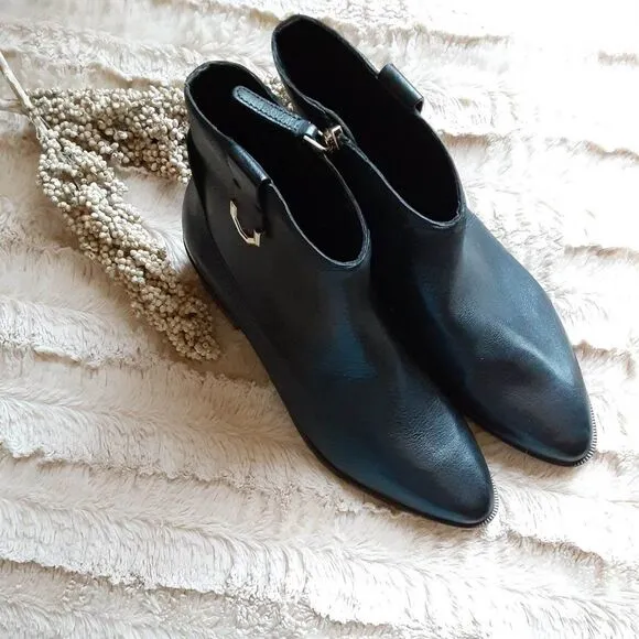 NWOT Cole Haan Maci Black Leather Pointed Toe Booties 6.5B