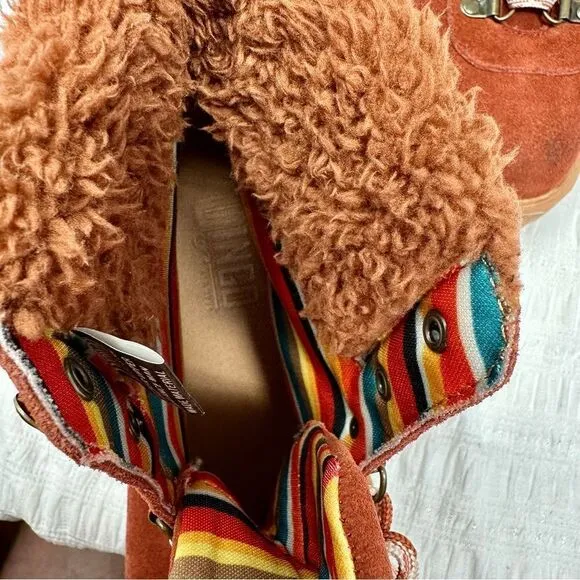 NWOT Dingo Telluride Boots- Size 8.5