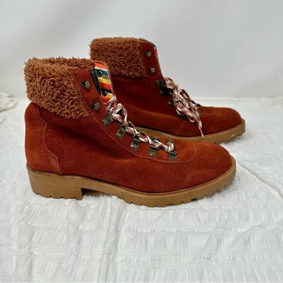 NWOT Dingo Telluride Boots- Size 8.5