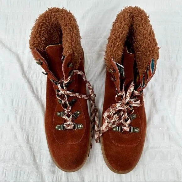 NWOT Dingo Telluride Boots- Size 8.5