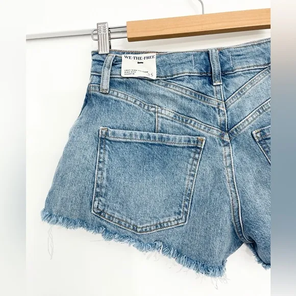 NWOT Free People Curvy CRVY High Voltage High Rise Shortie Denim Jean Shorts 25