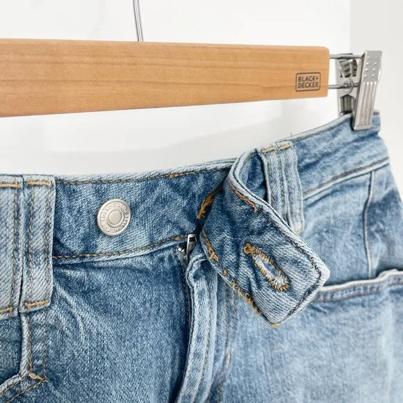 NWOT Free People Curvy CRVY High Voltage High Rise Shortie Denim Jean Shorts 25