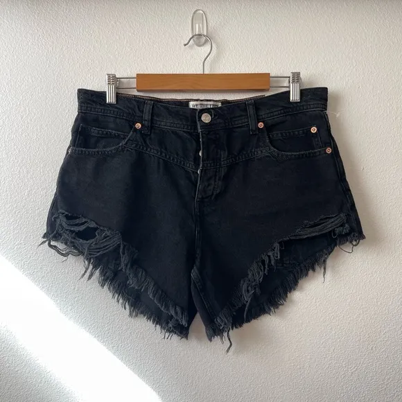 NWOT Free People Westwood Mid Rise High Low Distressed Cut Off Short Size 30