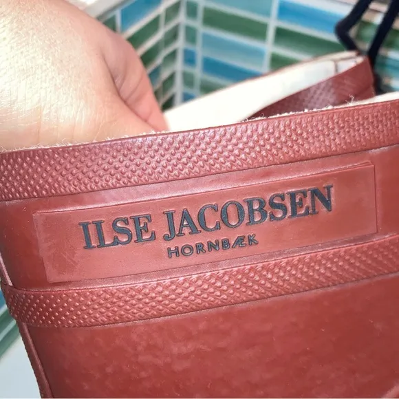 NWOT ILSE JACOBSEN hornbæk Short Rubber Rain Boots Lined Brick Red SZ: 9 (39)