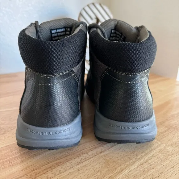 NWOT Nunn Bush Men's Excursion Lite Moc Toe Chukka Boots Size 8