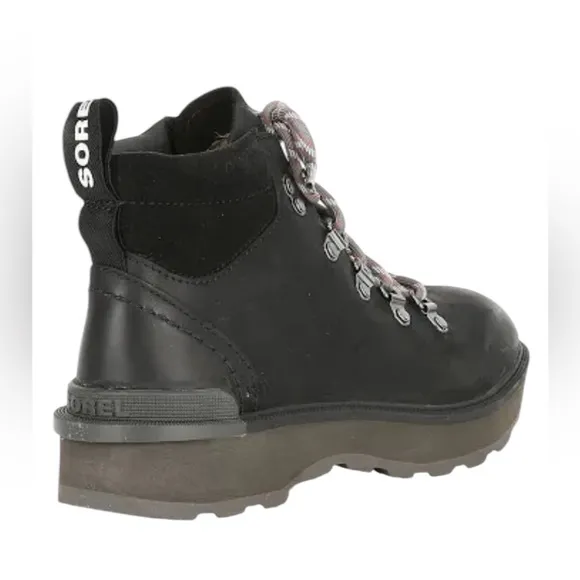 NWOT Sorel Black Hi-Line Hiking boots - Sz 8.5