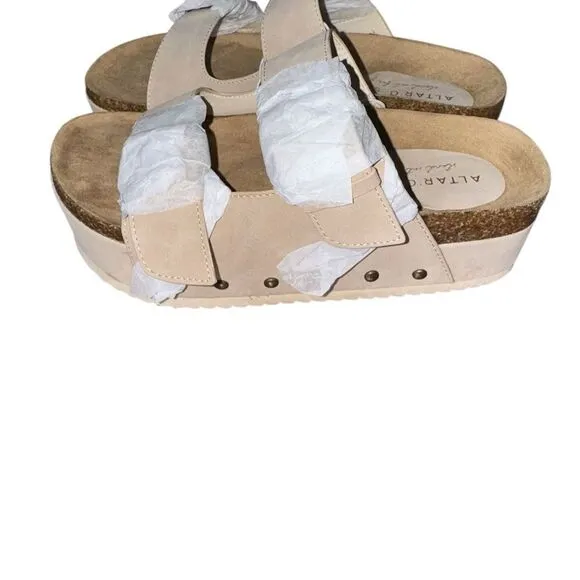 NWT Altar’d State Platform Sandals