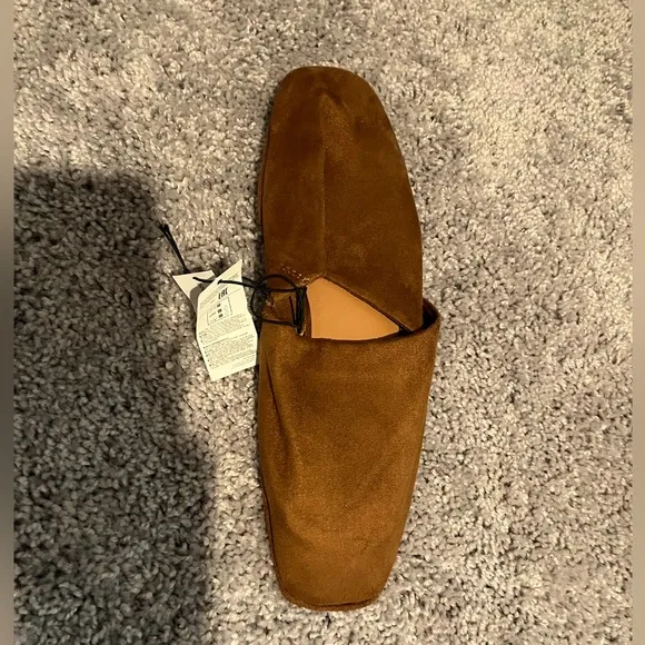 NWT Banana Republic Cognac Brown Women's Shoes Soft Suede