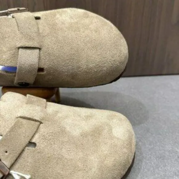 NWT  Birkenstock Boston Soft Footbed Suede Taupe Shoes