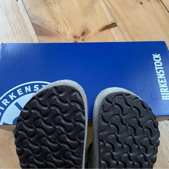 NWT Birkenstock Boston Taupe Narrow soft footbed size 38 women’s 7 suede leather
