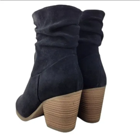 NWT Black slouch boots sz. 7.5