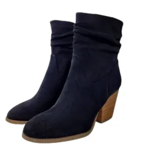 NWT Black slouch boots sz. 7.5