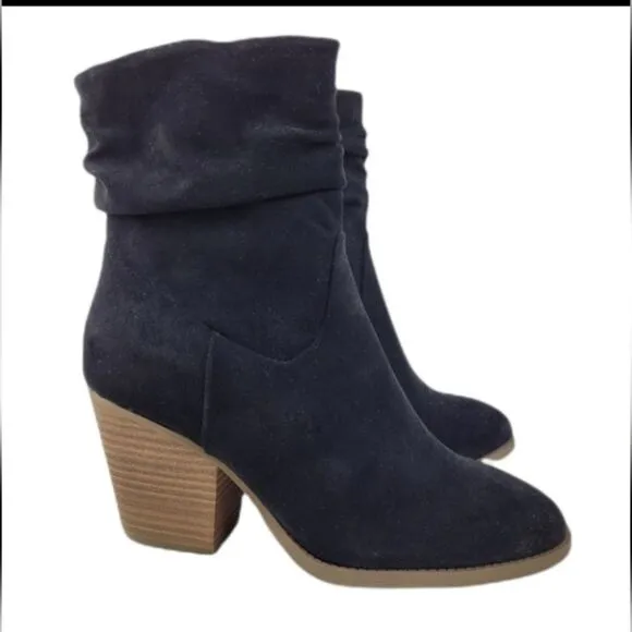 NWT Black slouch boots sz. 7.5