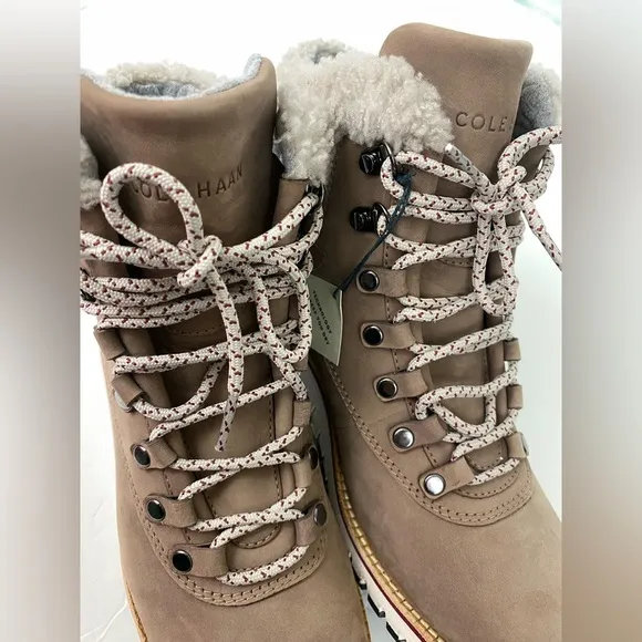 NWT Cole Haan Women's ZERØGRAND WATERPROOF Winter Snow Hiking Boots