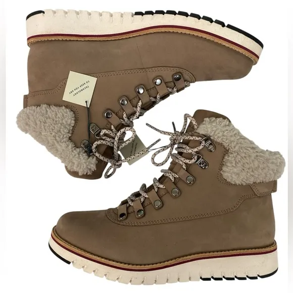 NWT Cole Haan Women's ZERØGRAND WATERPROOF Winter Snow Hiking Boots