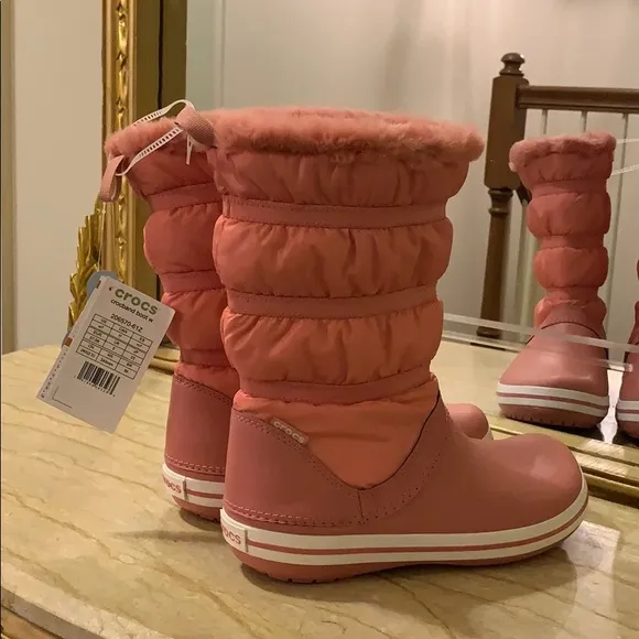 NWT Crocs Crocband Boot. Size 7.