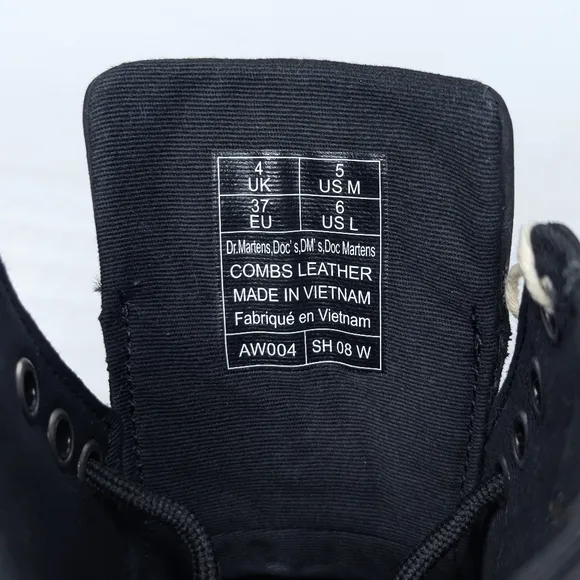 NWT Dr. Martens Combs Casual Combat Boots Black Wyoming Unisex W 6 M 5