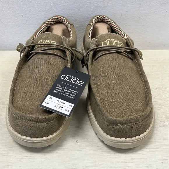 NWT Hey Dude Wally Canvas Nut Shoes | Men’s Size 10 | Lightweight &amp; Travel Ready