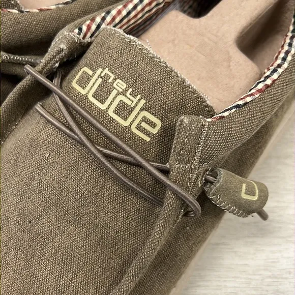 NWT Hey Dude Wally Canvas Nut Shoes | Men’s Size 10 | Lightweight &amp; Travel Ready