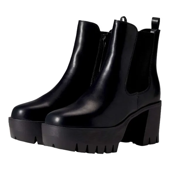 NWT Madden By Steve Madden Black Platform Granite Lugg Boots  Size 9