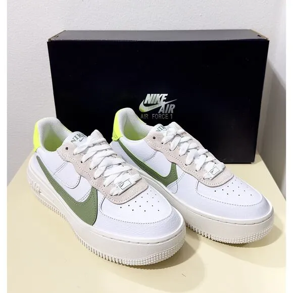 NWT: Nike - Women's Air Force 1 PLT.AF.ORM, White Oil Green W (US 7.5)