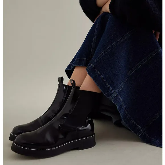 NWT Pilcro Leather Black Chelsea Boots - EU 38 (7.5-8.0 US)