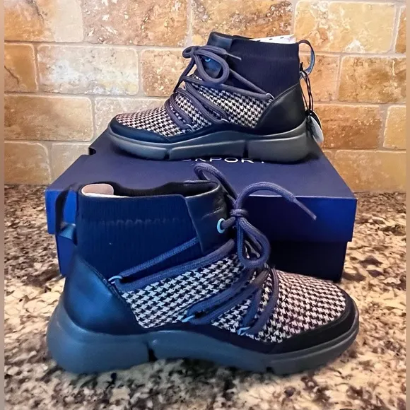 NWT Rockport Women’s Bungee Bootie