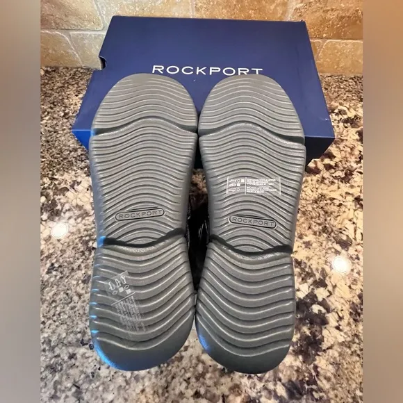 NWT Rockport Women’s Bungee Bootie