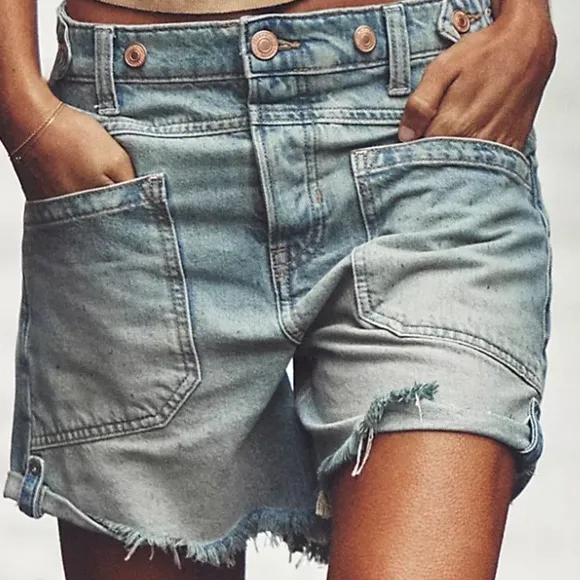 NWT- Women’s Palmer Denim Shorts Size 31 by Free People - La La Land Mid Rise