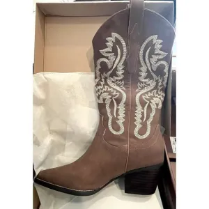 Oasis Society Classic Western Cowboy Boots Dakota Apache Women's 10 Brown