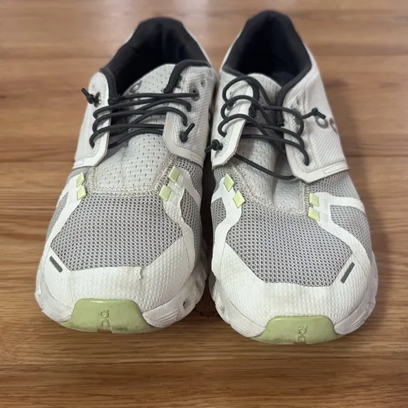 ON Cloud Womens 5 Push Running Shoes White/Oasis 8 Athleisure Tennis Pickleball