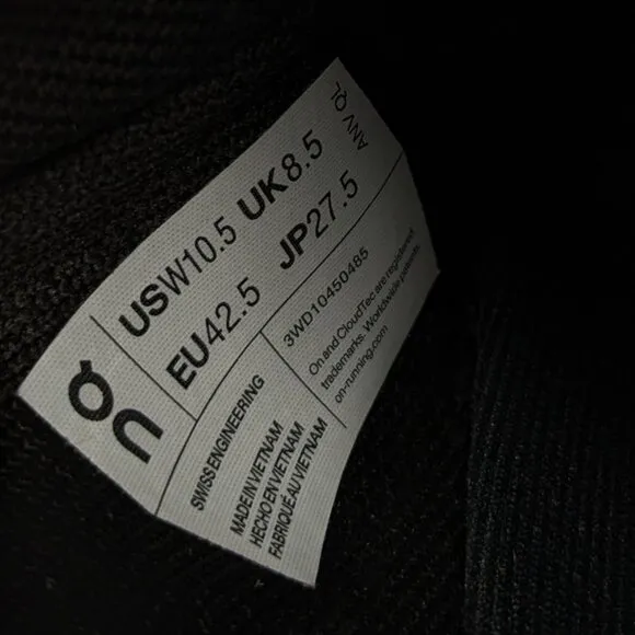 On Cloudswift 3 Running Shoes, Black, Women's 10.5