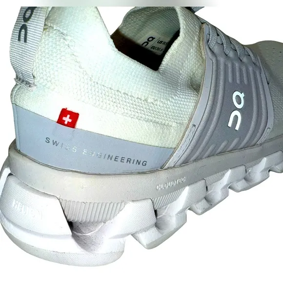 ON RUNNING CLOUDSWIFT 4 WHITE/ GRAY SNEAKERS