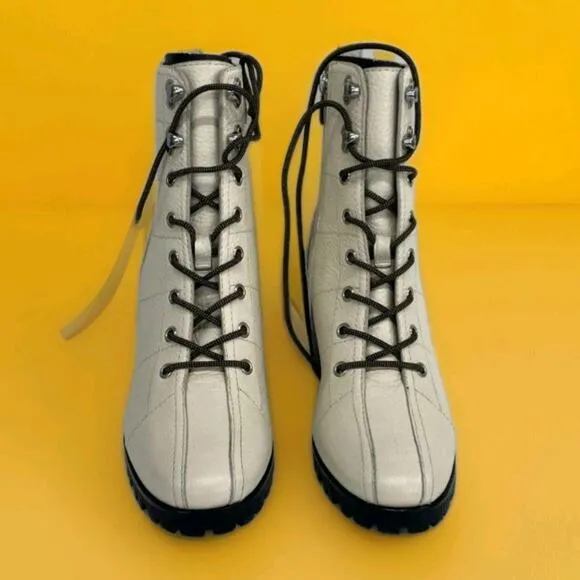 PAIGE Christie Chunky Leather Booties Boots in Bone size 10 NWB New Excellent