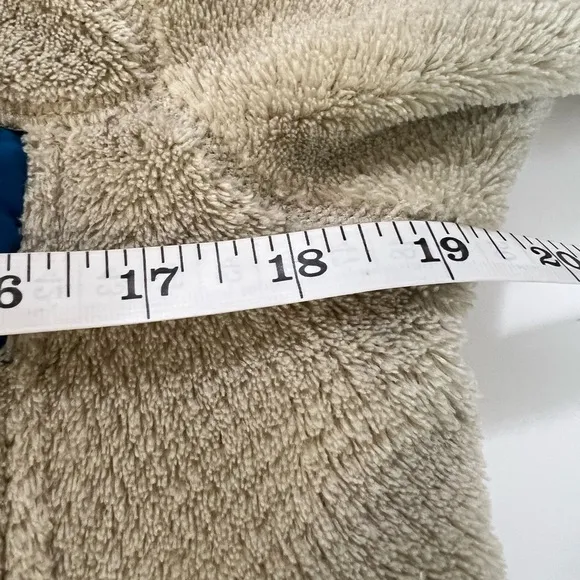 Patagonia Women’s Re-Tool Snap-T Fleece Pullover - Size Medium EUC