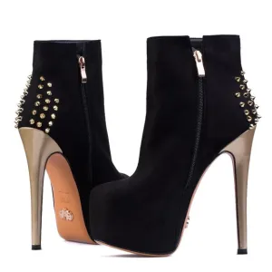 Petit Cadeau Jodi - Rounded Toe ankle boots with 6&quot; heels and 2&quot; platform. NEW!