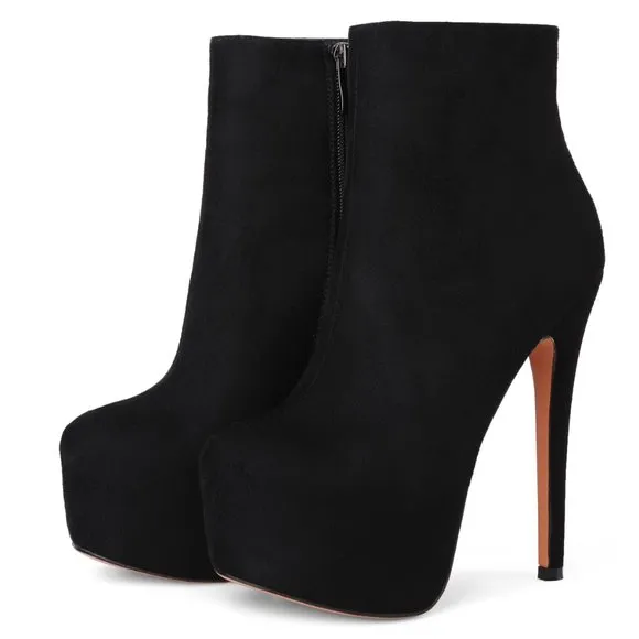 Petit Cadeau Jodi - Rounded Toe ankle boots with 6&quot; heels and 2&quot; platform. NEW!