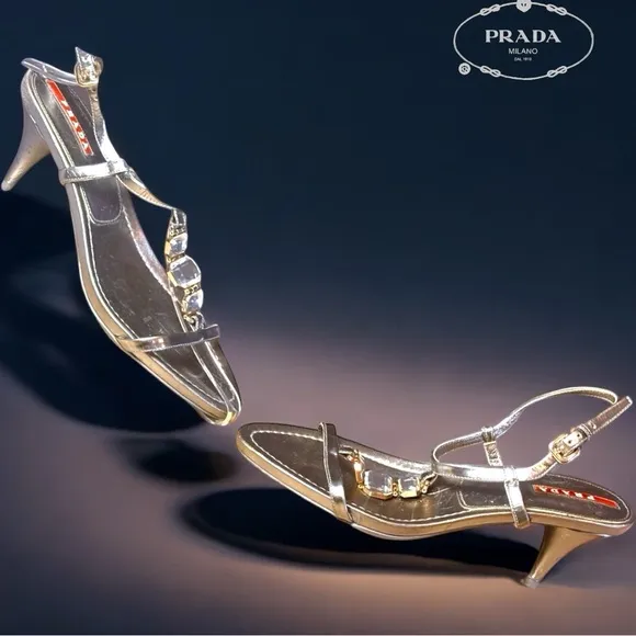 PRADA-AUTHENTIC LUXURY GUNMETAL LEATHER CRYSTALS IT 38  US 7.5