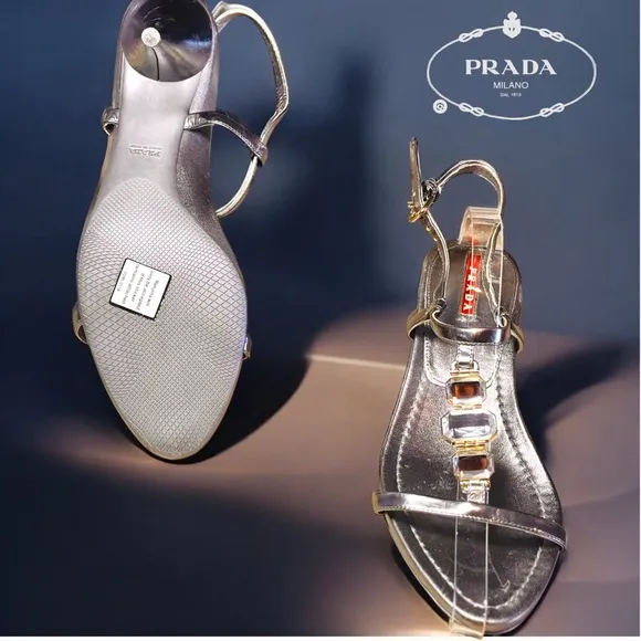 PRADA-AUTHENTIC LUXURY GUNMETAL LEATHER CRYSTALS IT 38  US 7.5