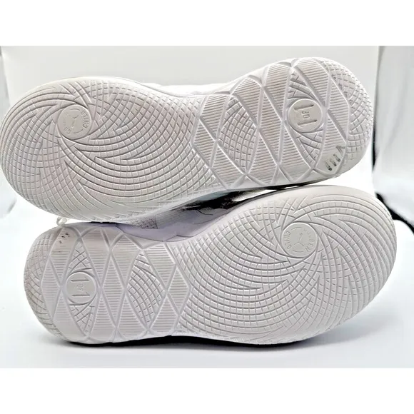 Puma LaMelo Ball MB.01 377368-04 Sneakers Men 6.5 Triple White Basketball Shoes