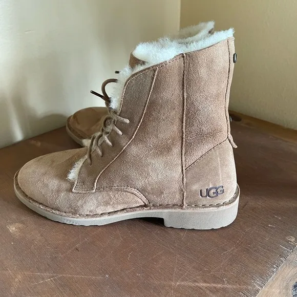 Quincy UGG Boots