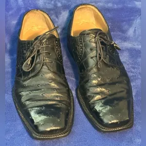 R Martegani Ostrich Leather Men’s Shoes. Size 8. Made in Italy.
